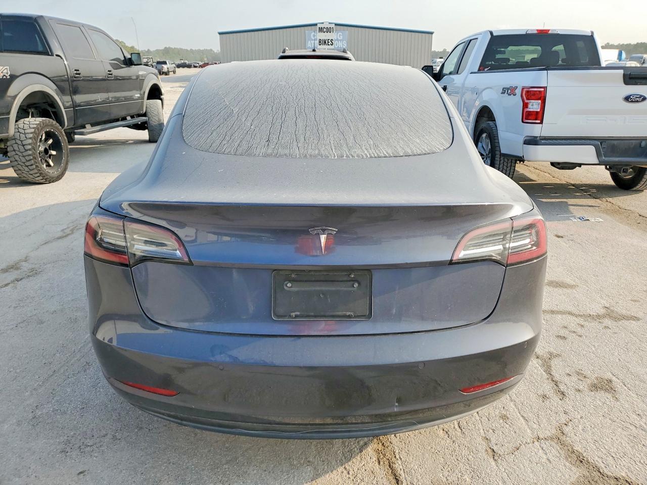 2020 Tesla Model 3 - Image 6