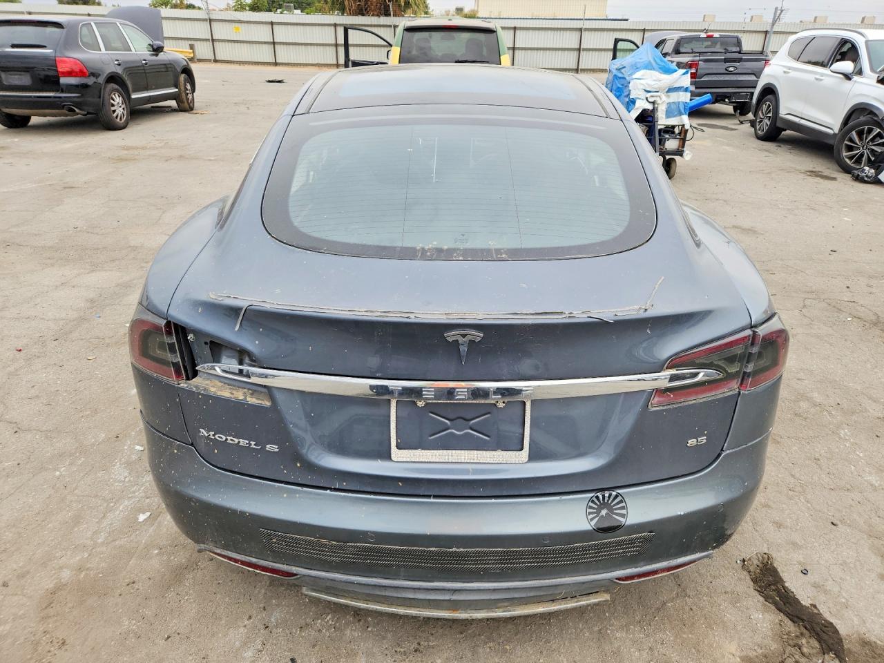 2013 Tesla Model S - Image 6