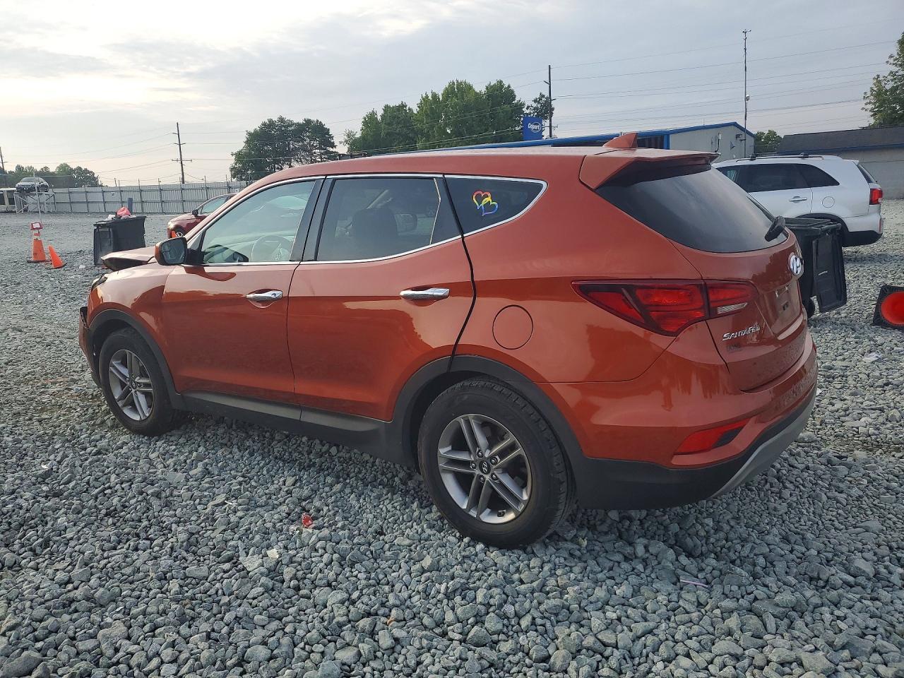 2017 Hyundai Santa Fe Sport 2.4L - Image 2