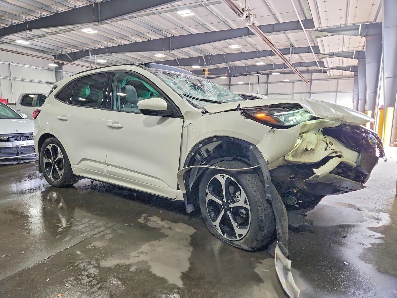 2025 Ford Escape St Line Elite - Фото 4
