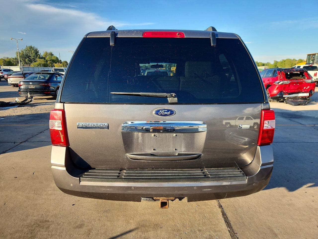 2014 Ford Expedition Xlt - Фото 6