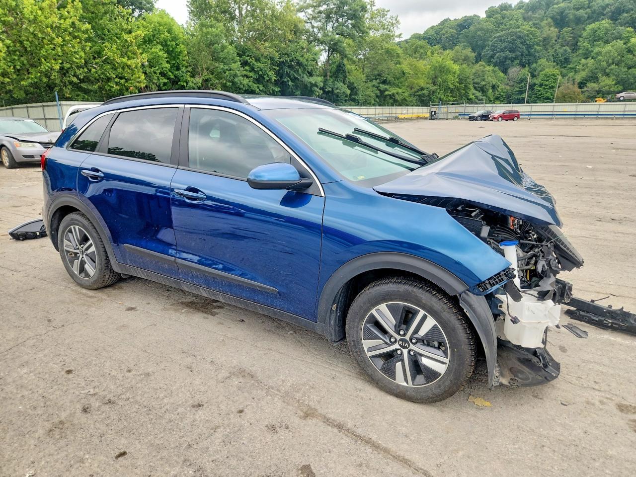 2021 Kia Niro Lxs - Image 4