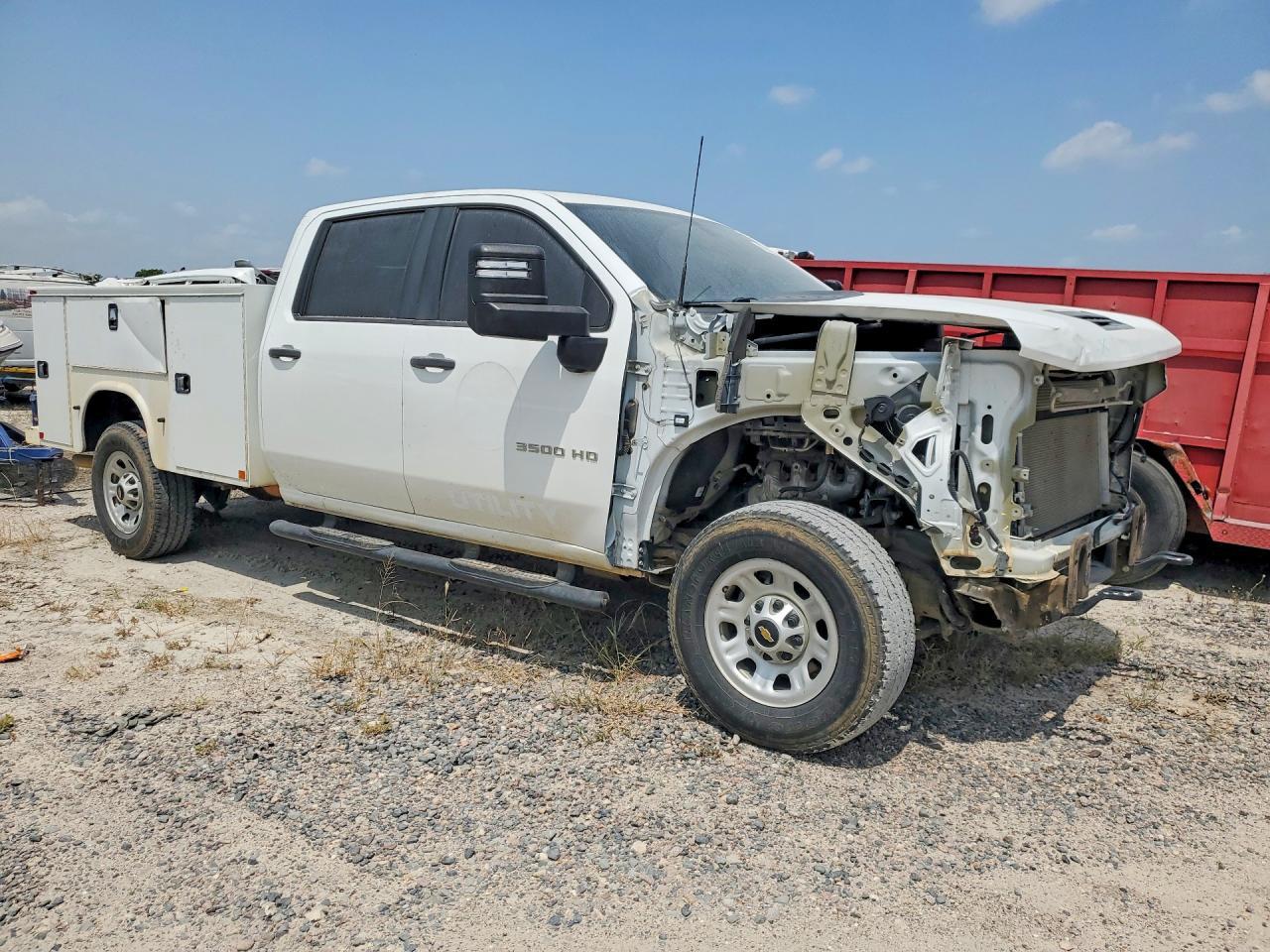 2020 Chevrolet Silverado C3500 - Фото 4