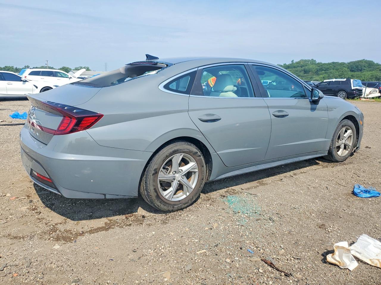 2023 Hyundai Sonata Se - Фото 3