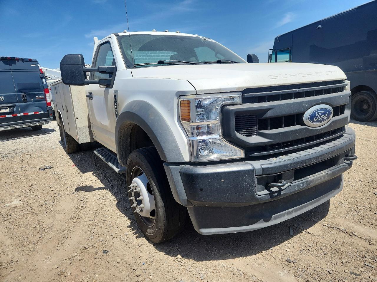 2021 Ford F450 Super Duty - Image 4