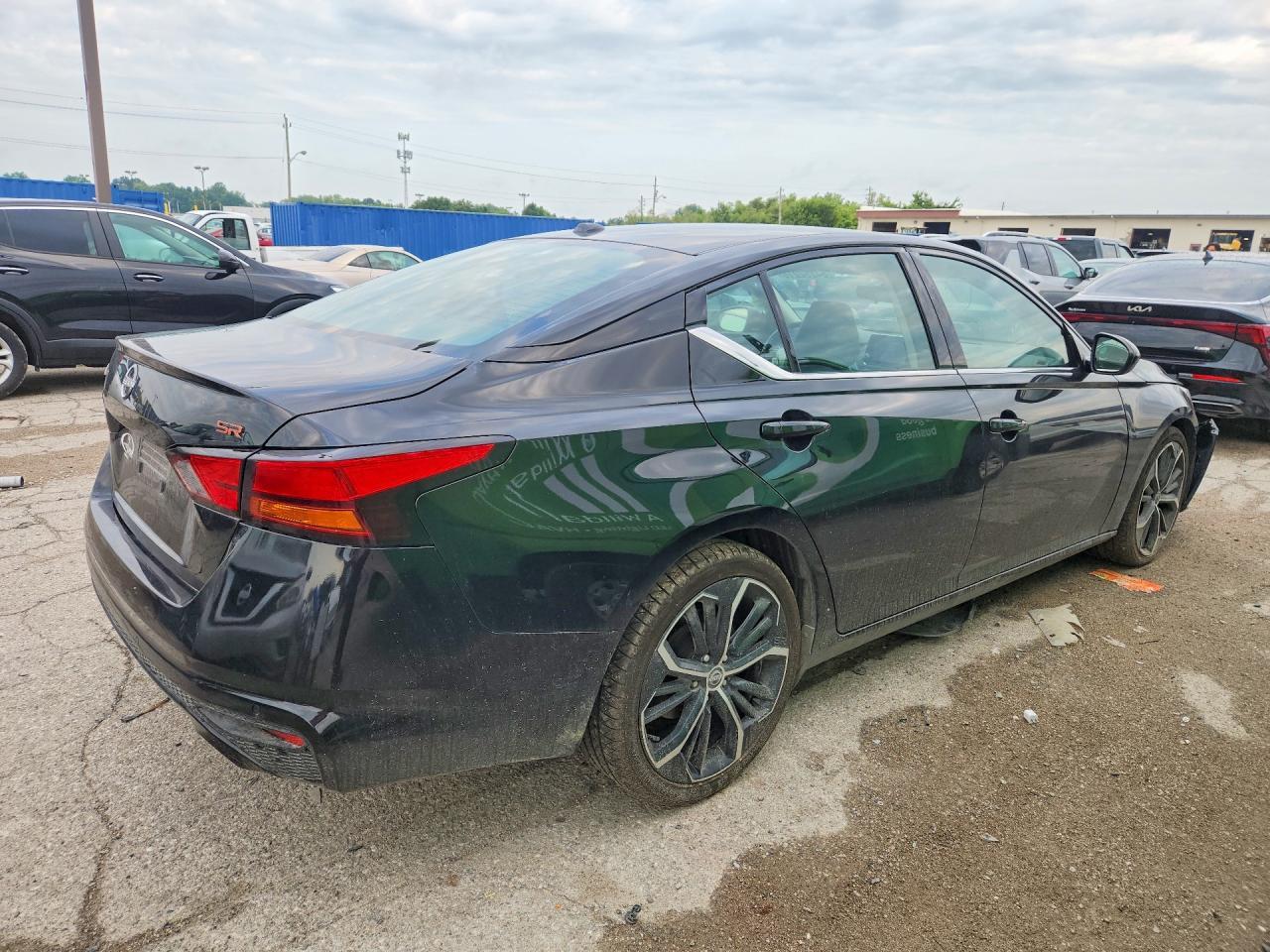 2024 Nissan Altima 2.5 Sr - Фото 3