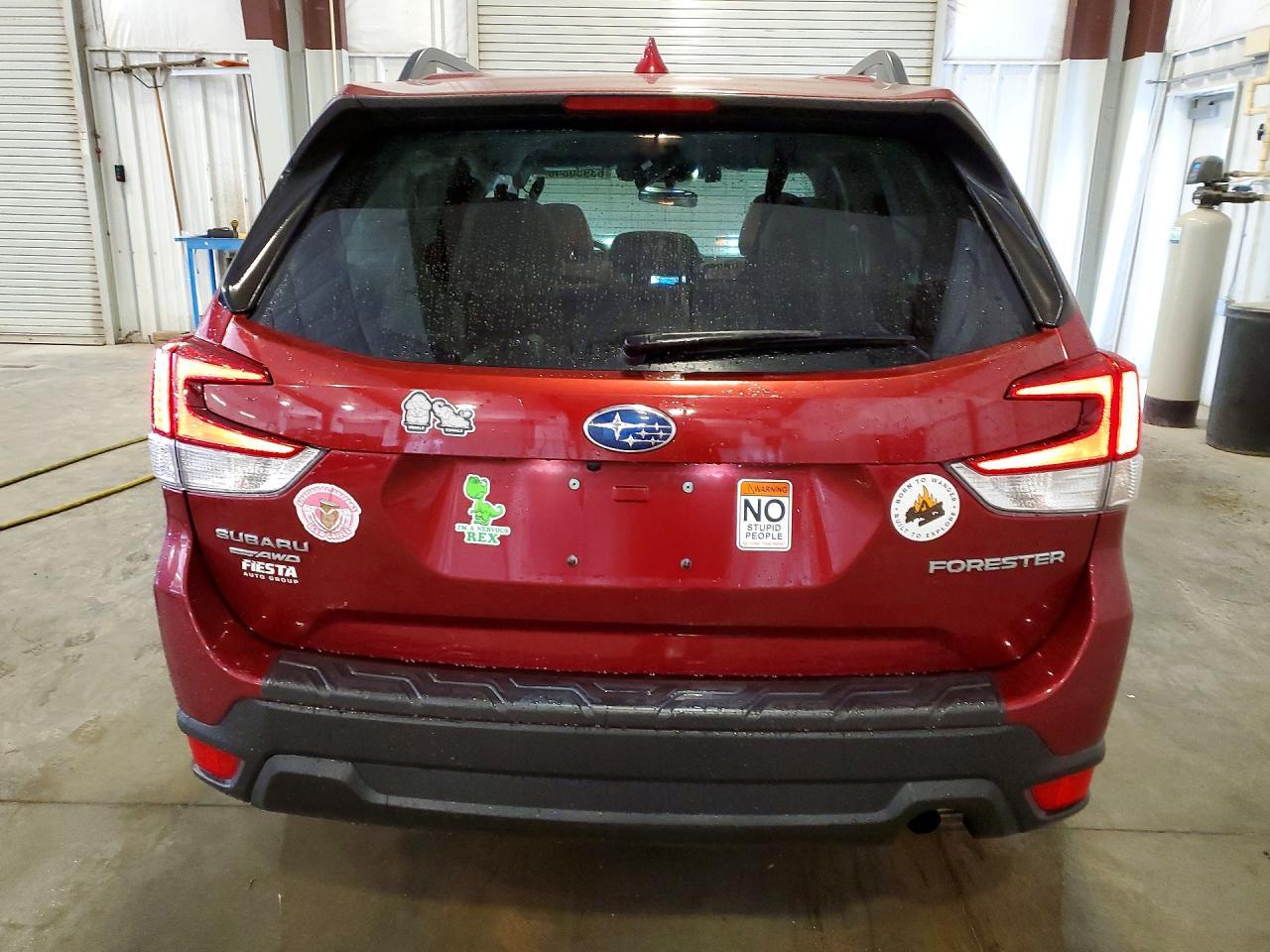2020 Subaru Forester Premium - Image 6