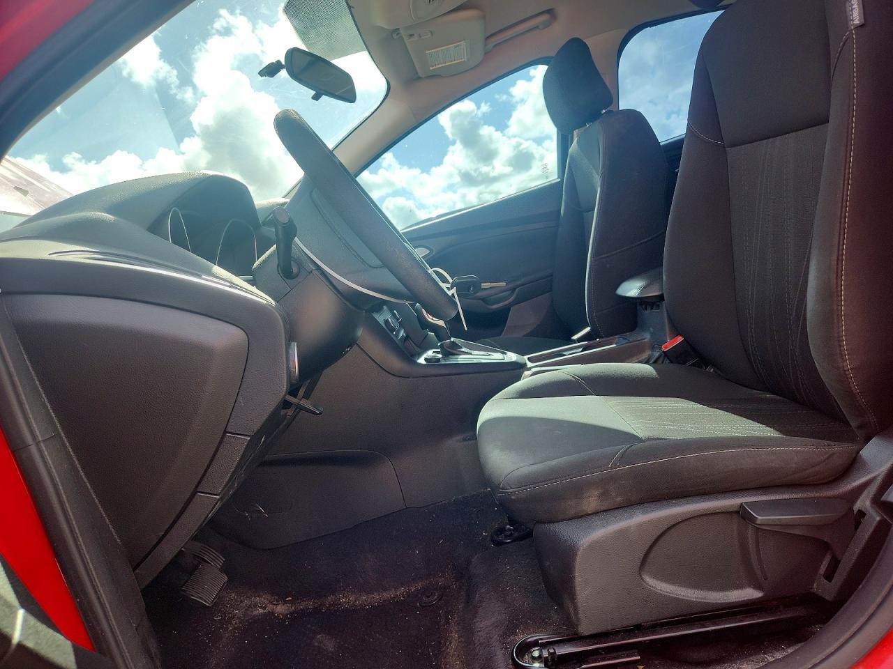 2017 Ford Focus Se - Image 7