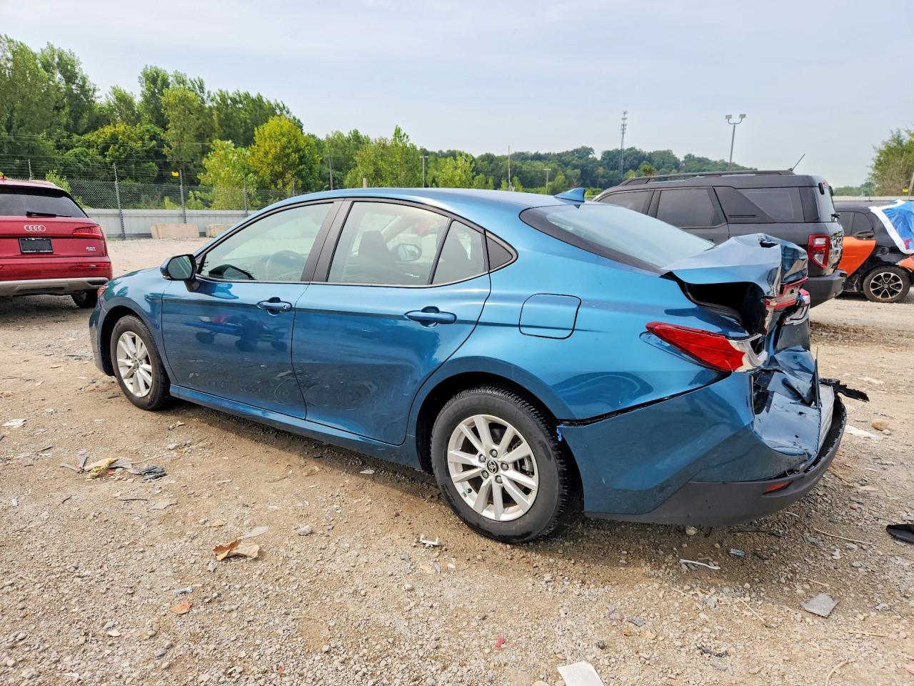 2025 Toyota Camry Le - Image 2