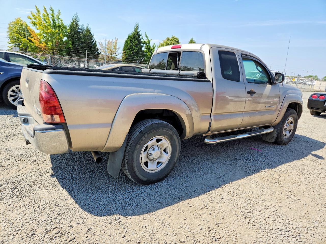 2006 Toyota Tacoma Prerunner Access Cab - Image 3