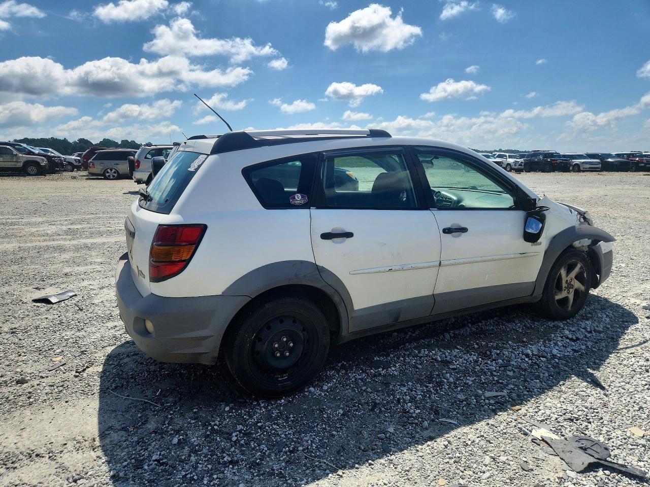 2003 Pontiac Vibe - Фото 3