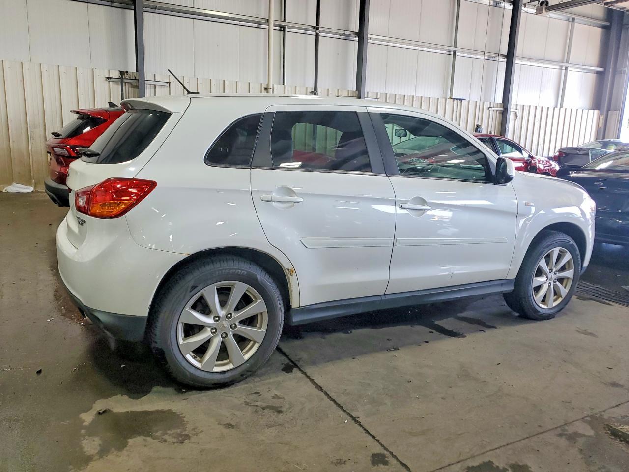 2015 Mitsubishi Outlander Sport Se - Image 3