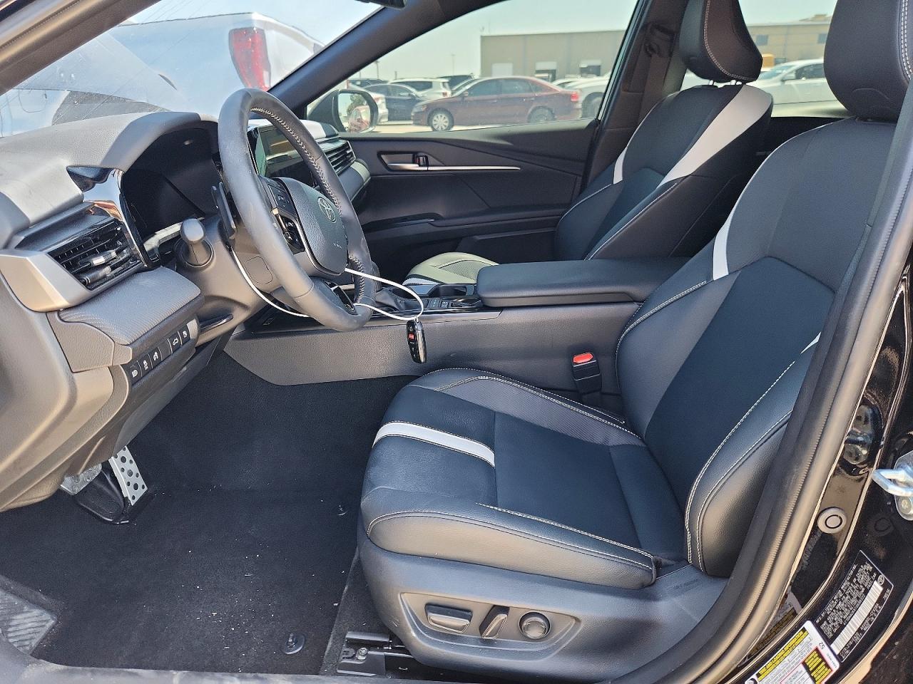 2026 Toyota Camry Se - Image 7