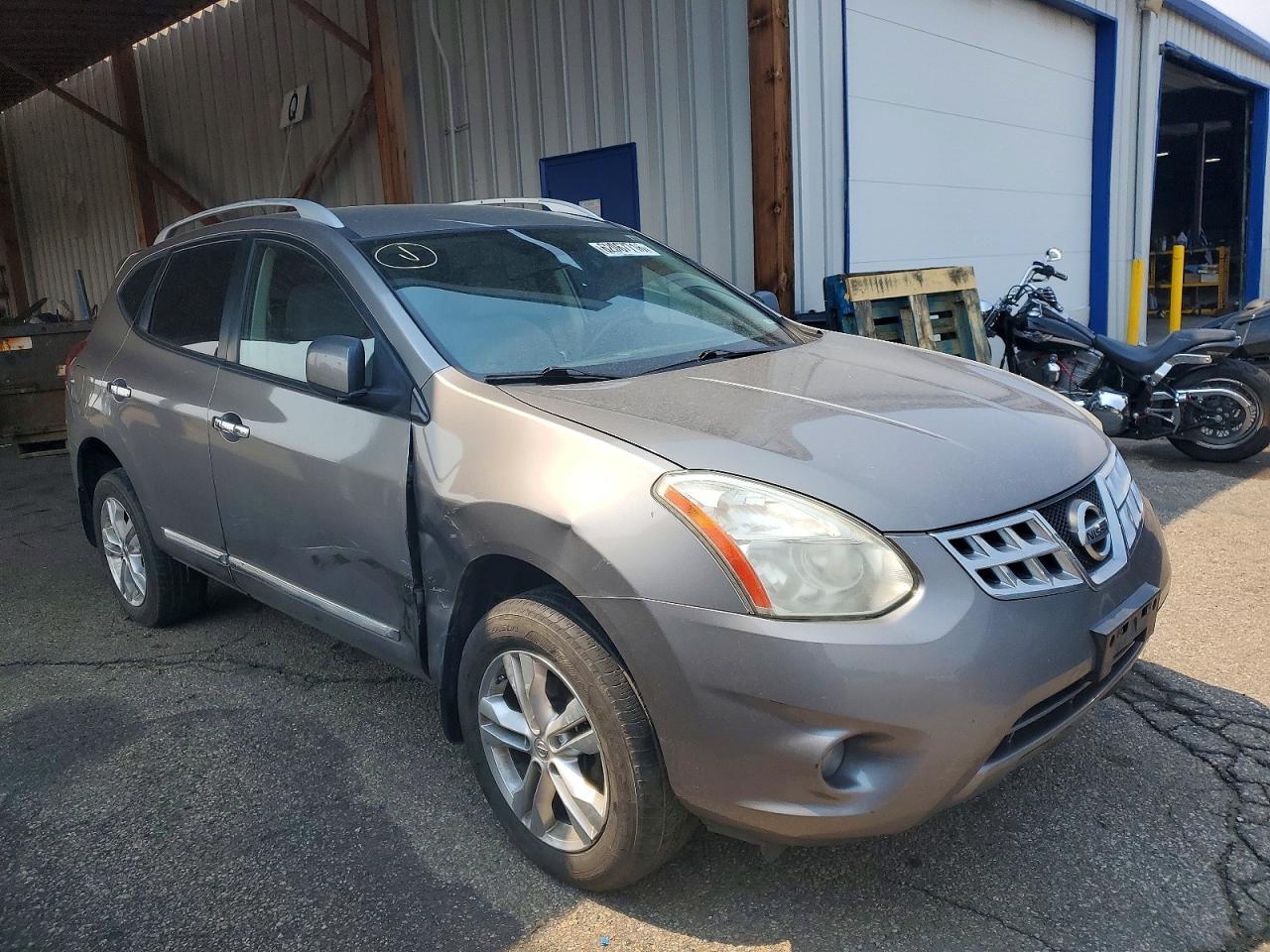 2013 Nissan Rogue S - Image 4