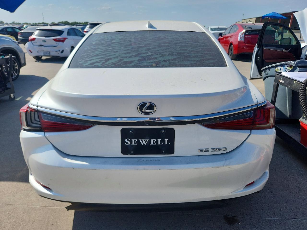 2019 Lexus Es 350 - Фото 6