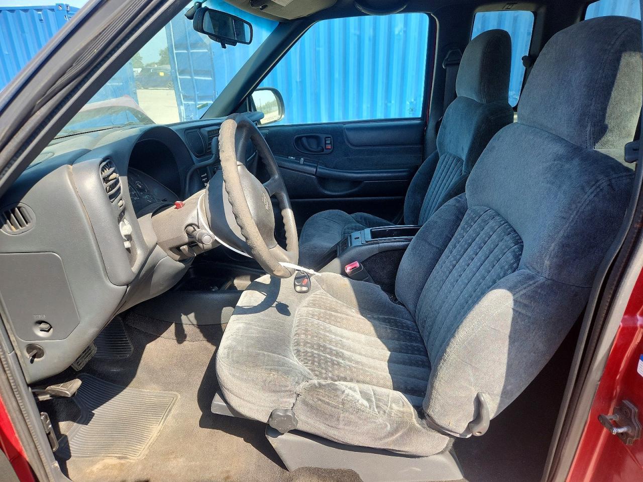 2001 Chevrolet S Truck S10 - Фото 7