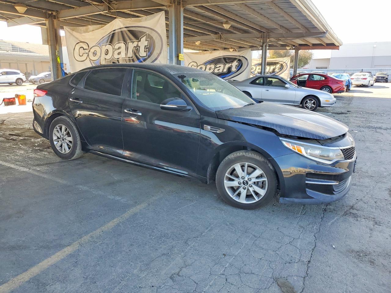 2017 Kia Optima Lx - Фото 4