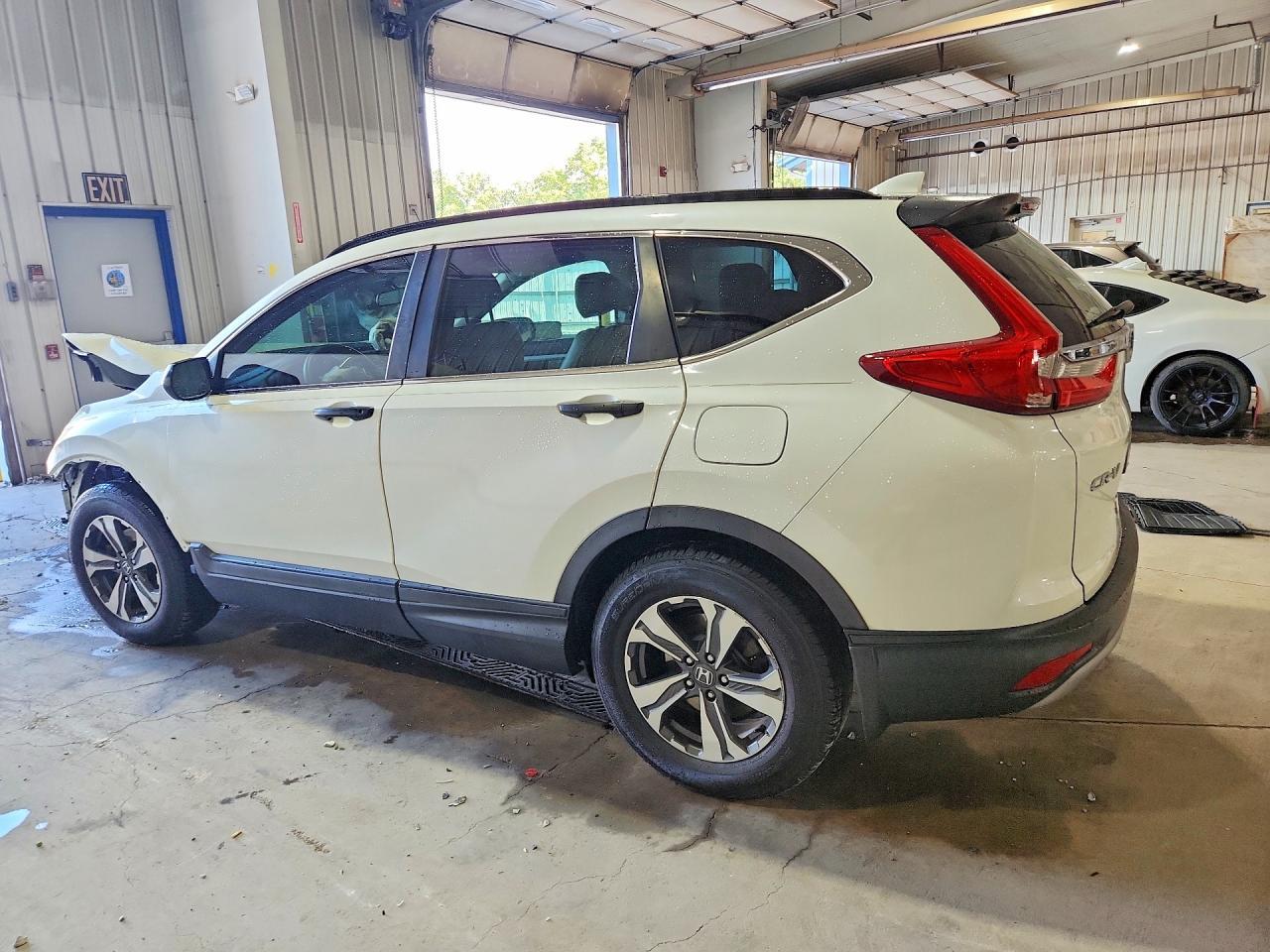 2018 Honda Cr-V Lx - Фото 2