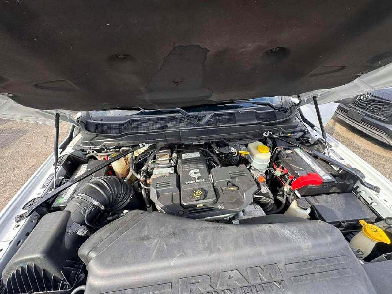 2022 Ram 3500 - Image 7