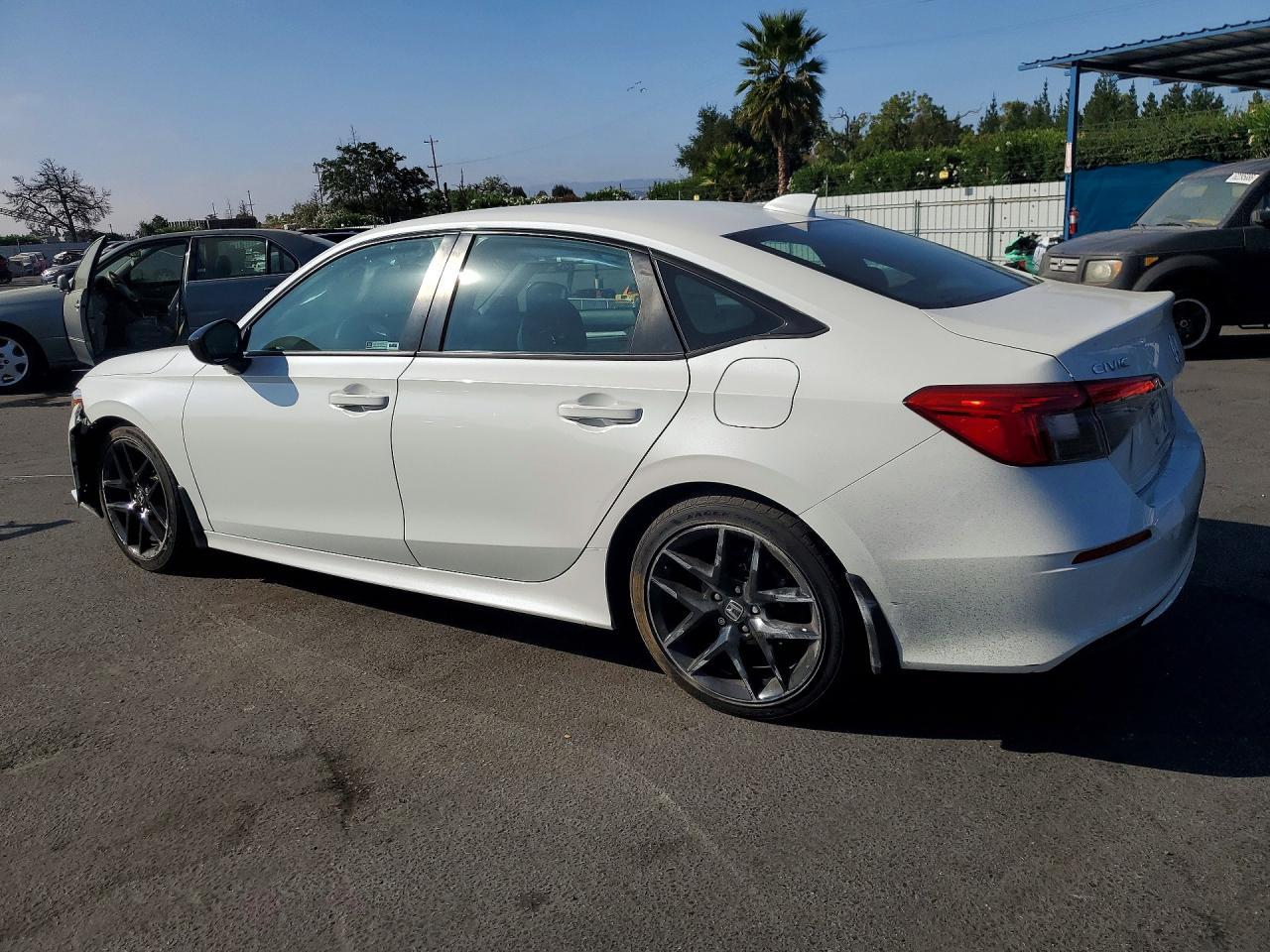 2023 Honda Civic Sport - Фото 2