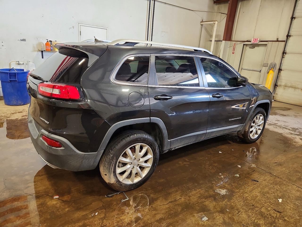 2015 Jeep Cherokee Limited - Image 3