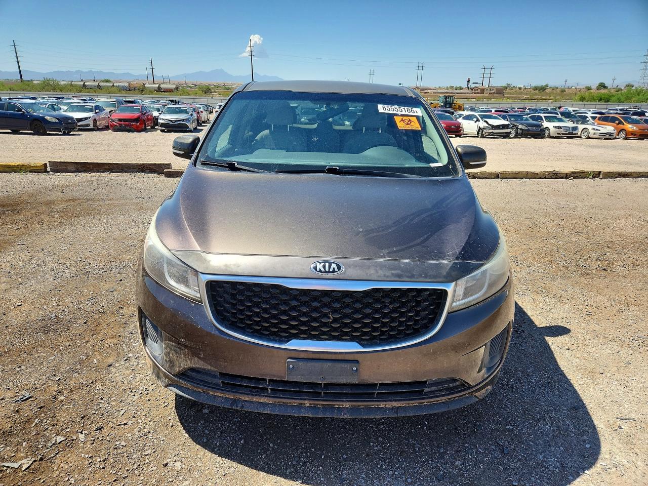 2017 Kia Sedona Lx - Фото 5