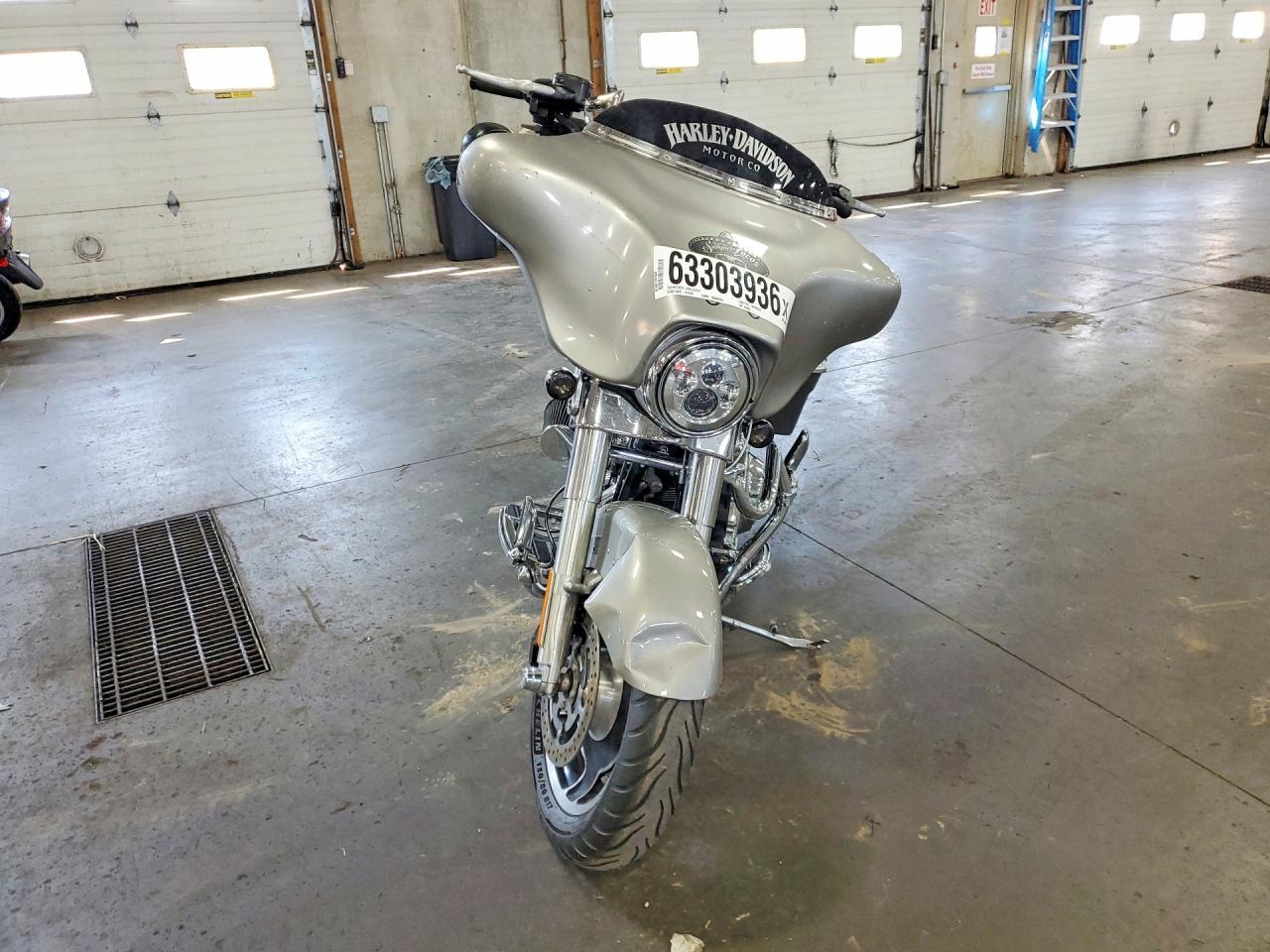 2009 Harley-Davidson Flhx - Фото 2