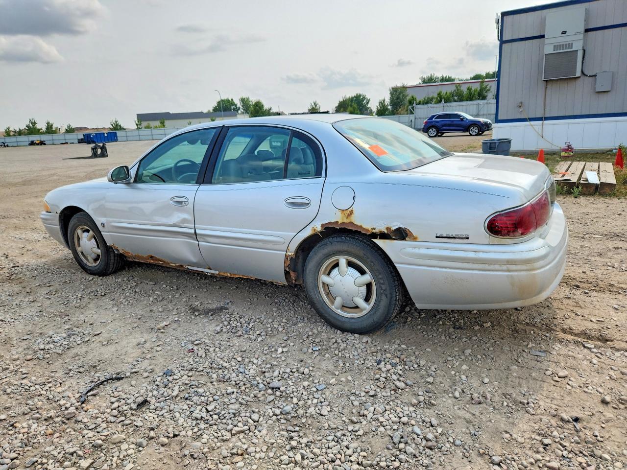 2000 Buick Lesabre Custom - Image 2
