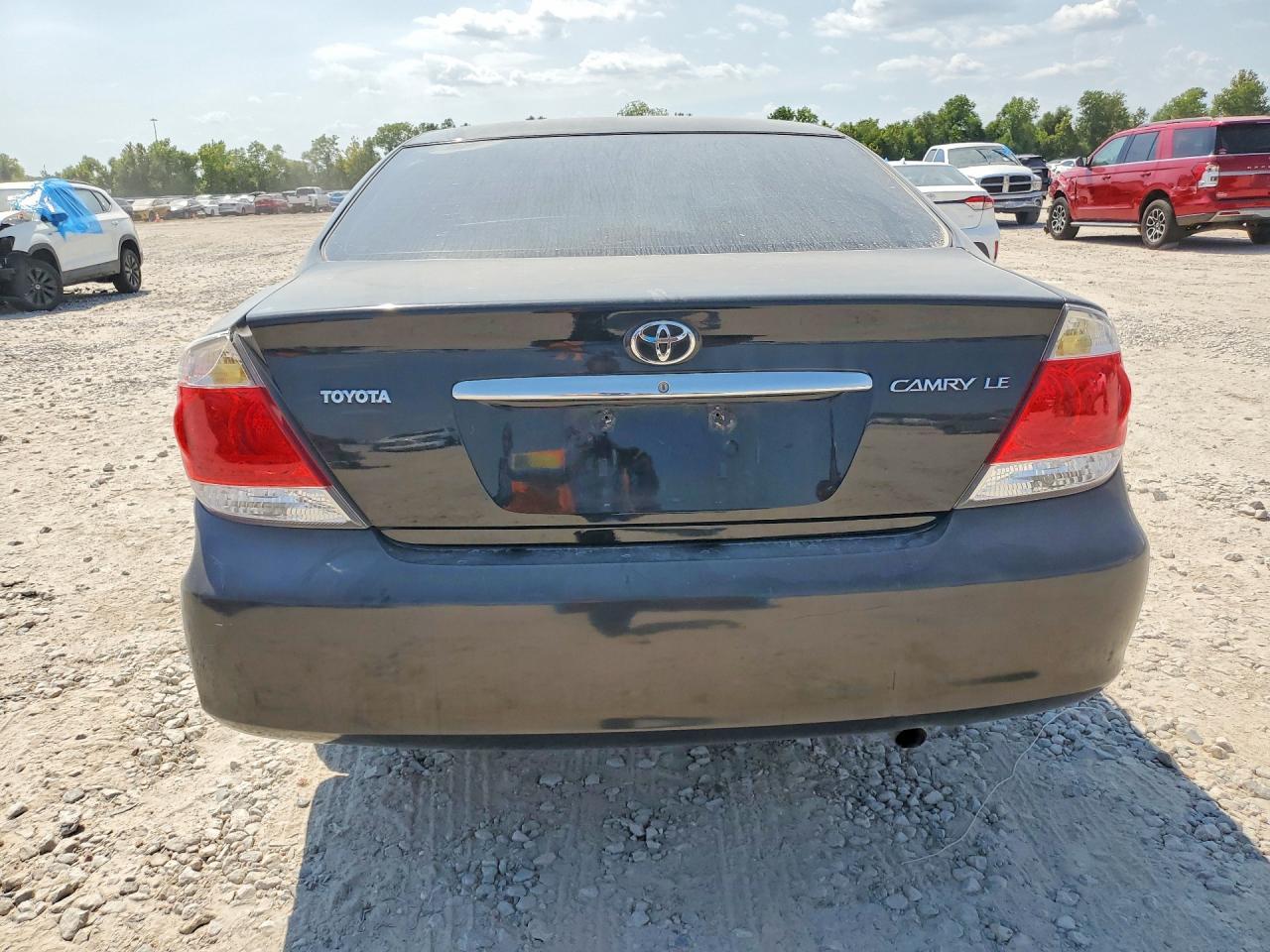 2005 Toyota Camry Le - Фото 6