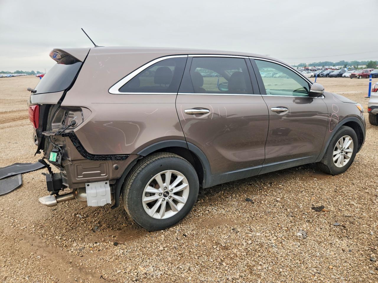 2020 Kia Sorento Lx - Фото 3