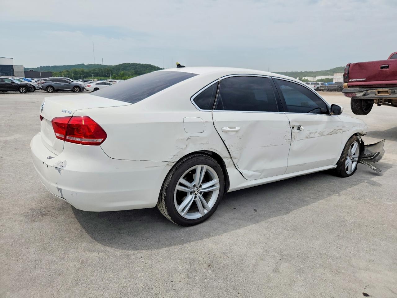 2015 Volkswagen Passat Se - Фото 3