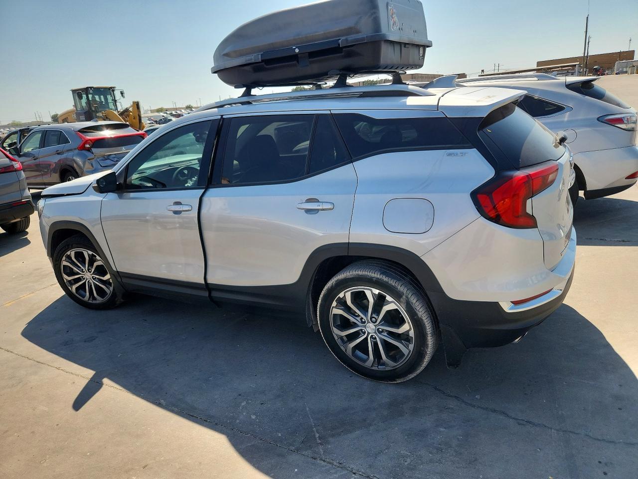 2020 GMC Terrain Slt - Image 2