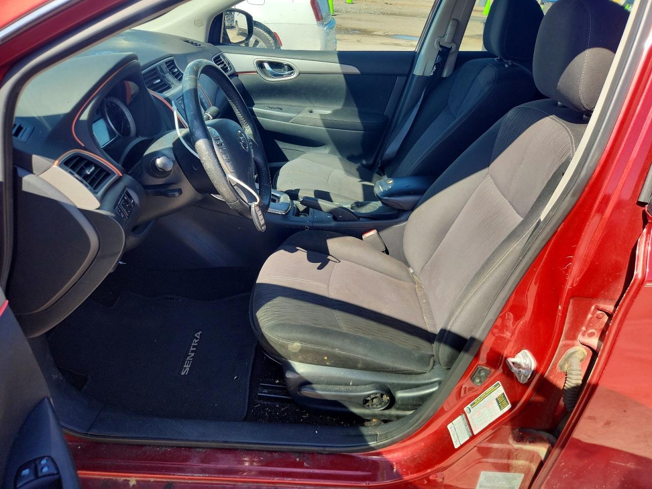 2015 Nissan Sentra - Image 7