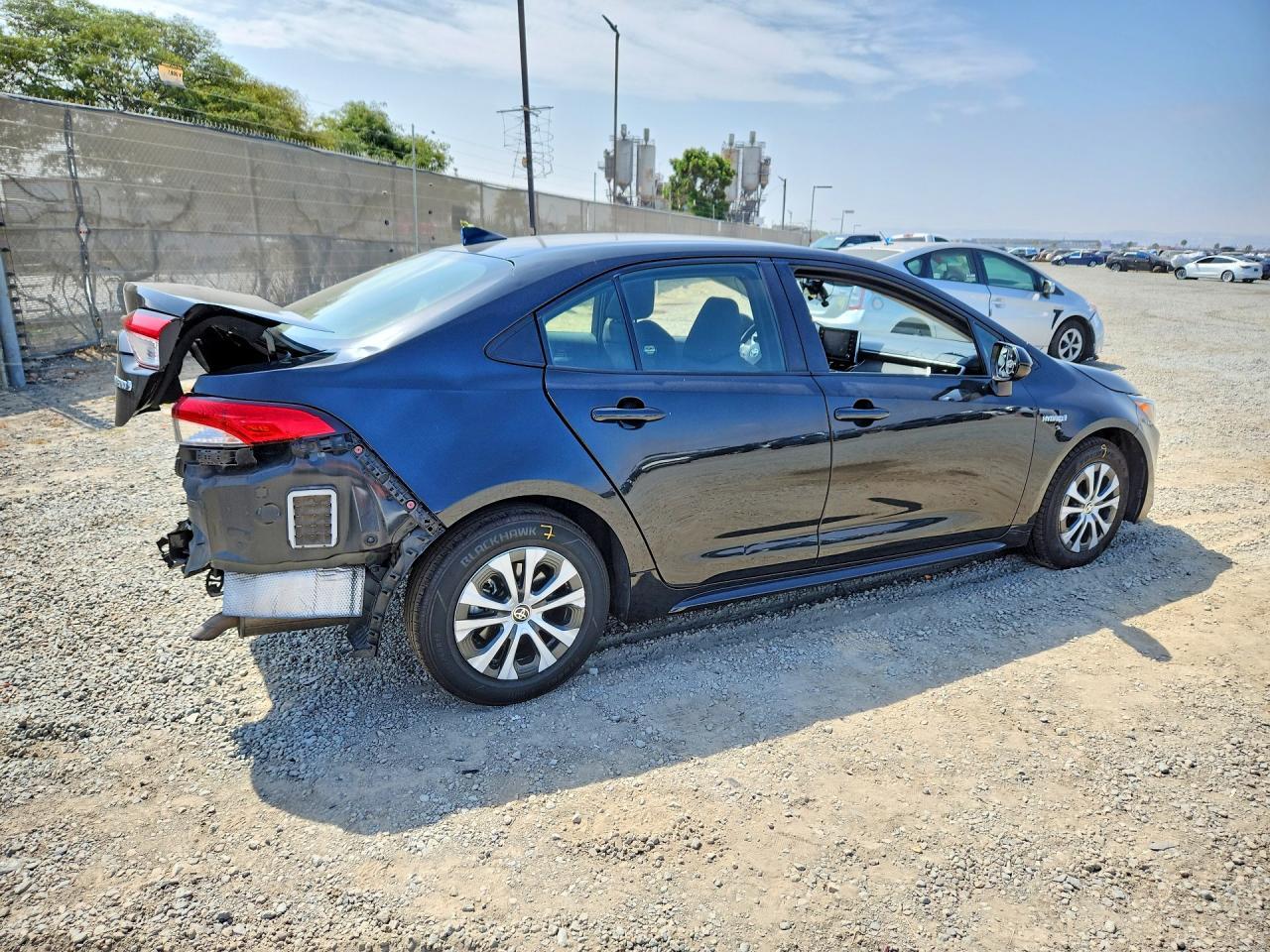 2021 Toyota Corolla Le - Image 3