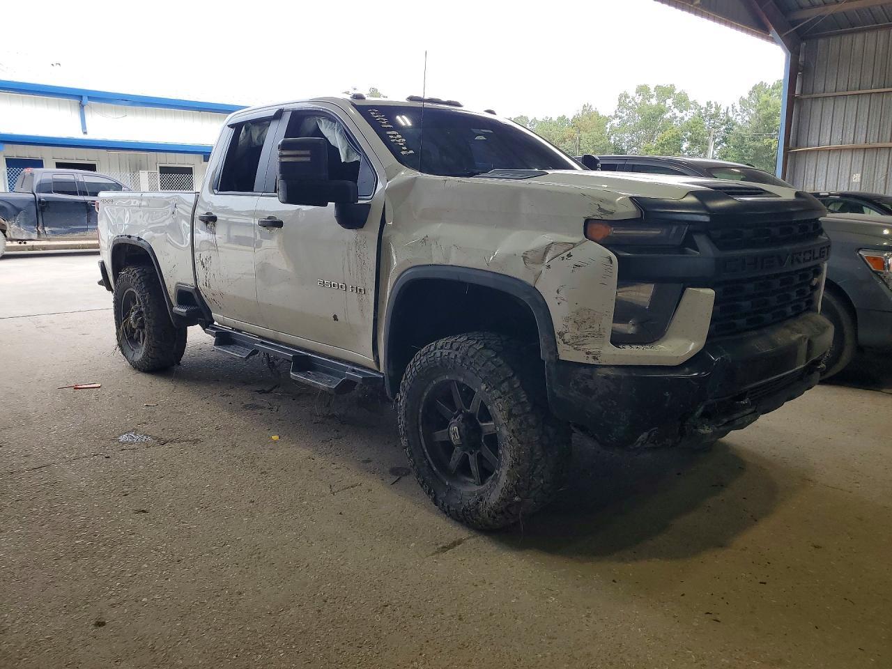 2021 Chevrolet Silverado K2500 Heavy Duty - Фото 4