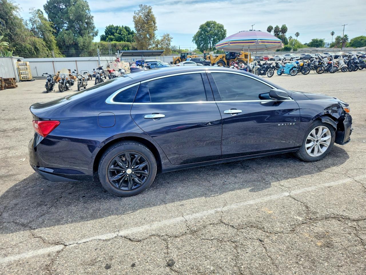 2023 Chevrolet Malibu Lt - Фото 3