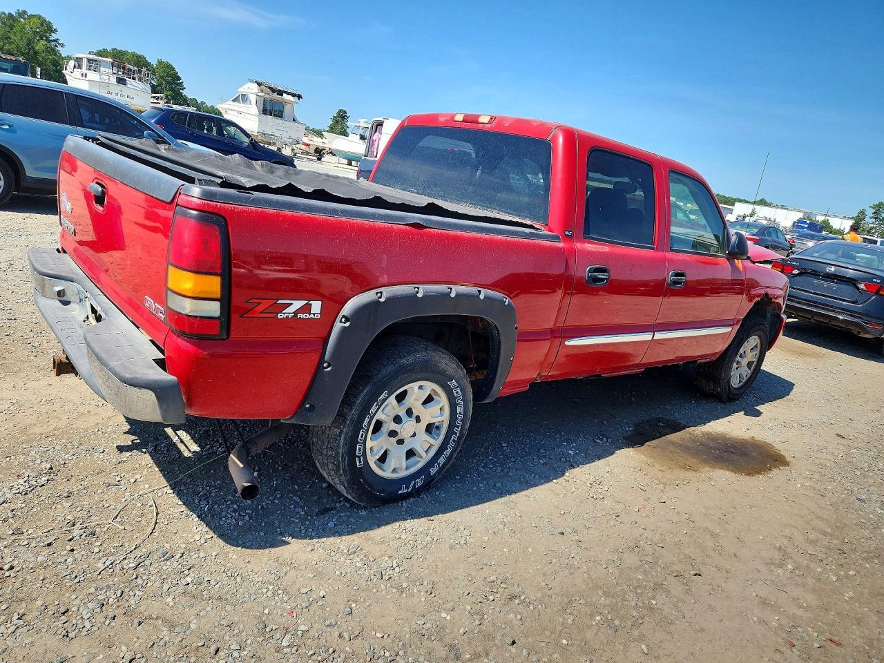 2005 GMC New Sierra K1500 - Фото 3