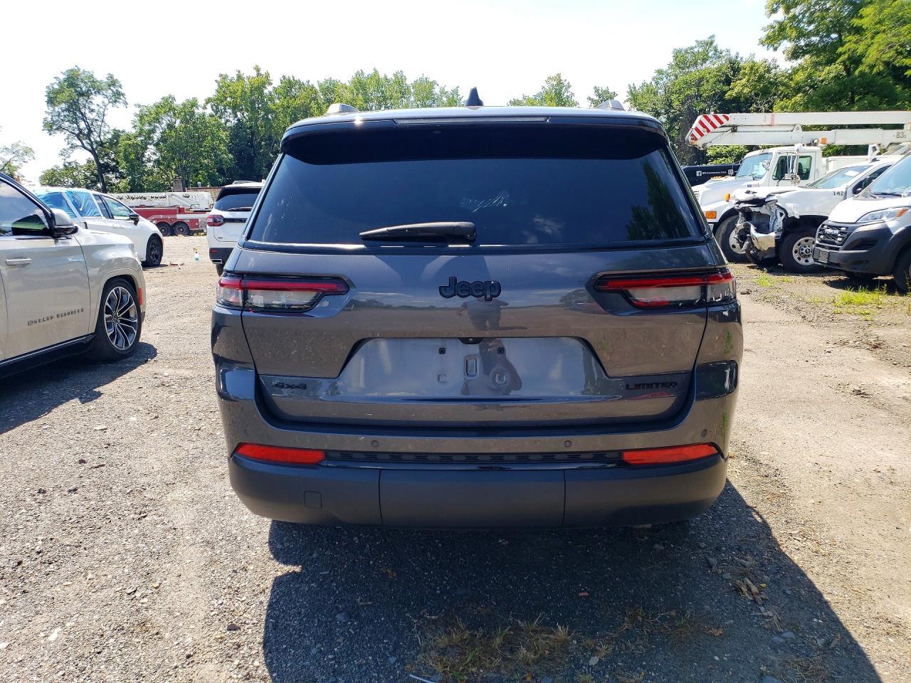2024 Jeep Grand Cherokee L Limited - Image 6
