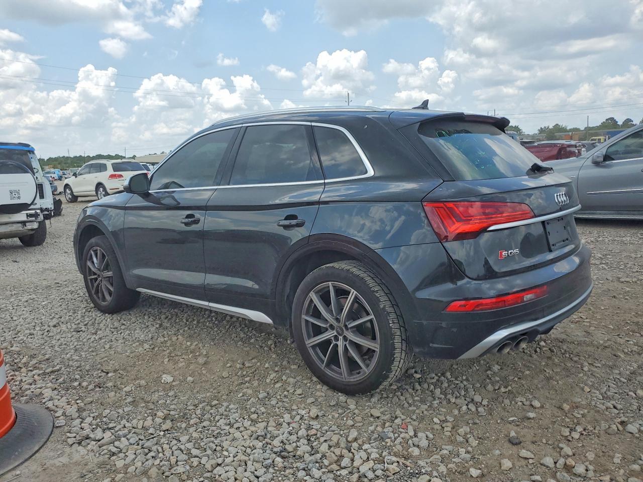 2022 Audi Sq5 Premium Plus - Image 2
