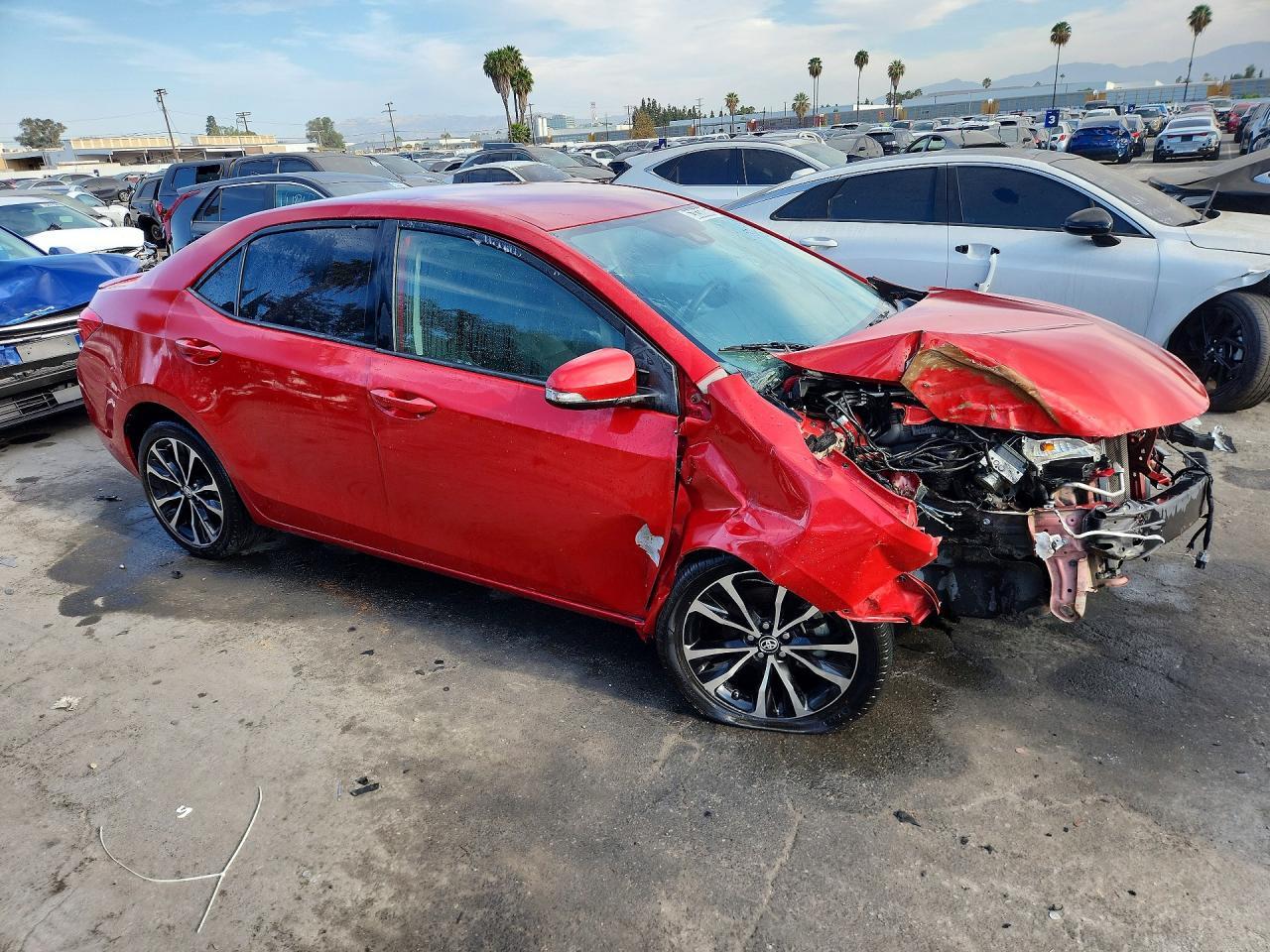 2018 Toyota Corolla Se - Фото 4