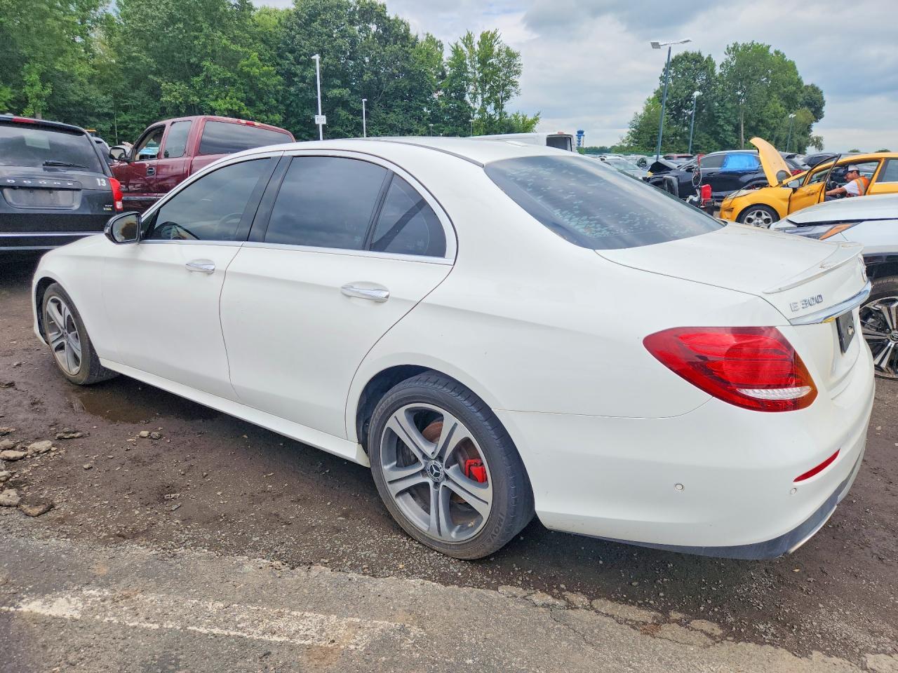 2017 Mercedes-Benz E 300 - Image 2