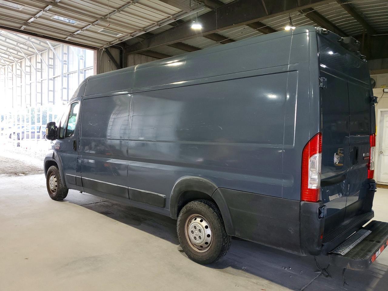2020 Ram Promaster 3500 Delivery Van - Фото 2