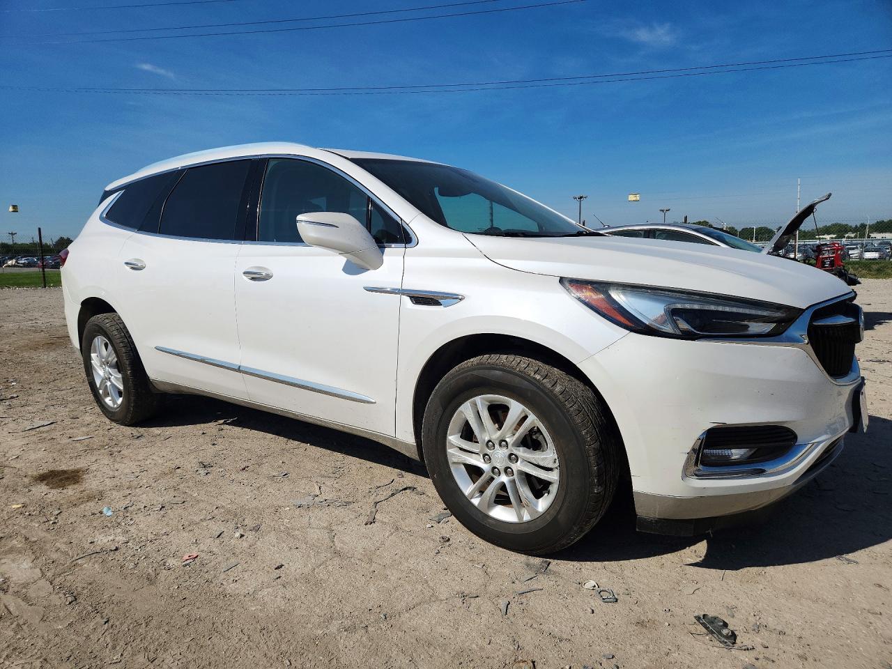 2018 Buick Enclave Essence - Image 4