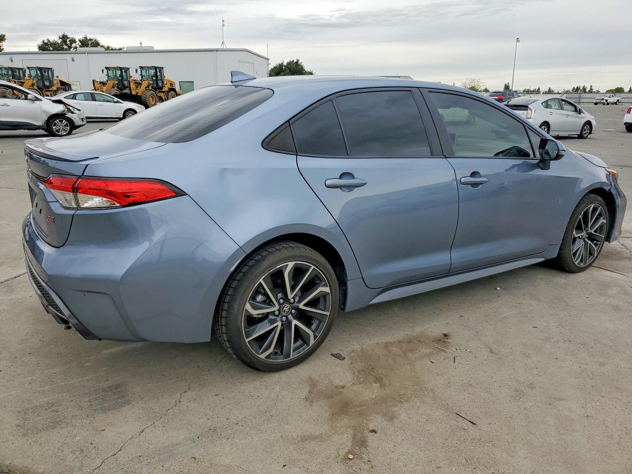 2021 Toyota Corolla Se - Фото 3