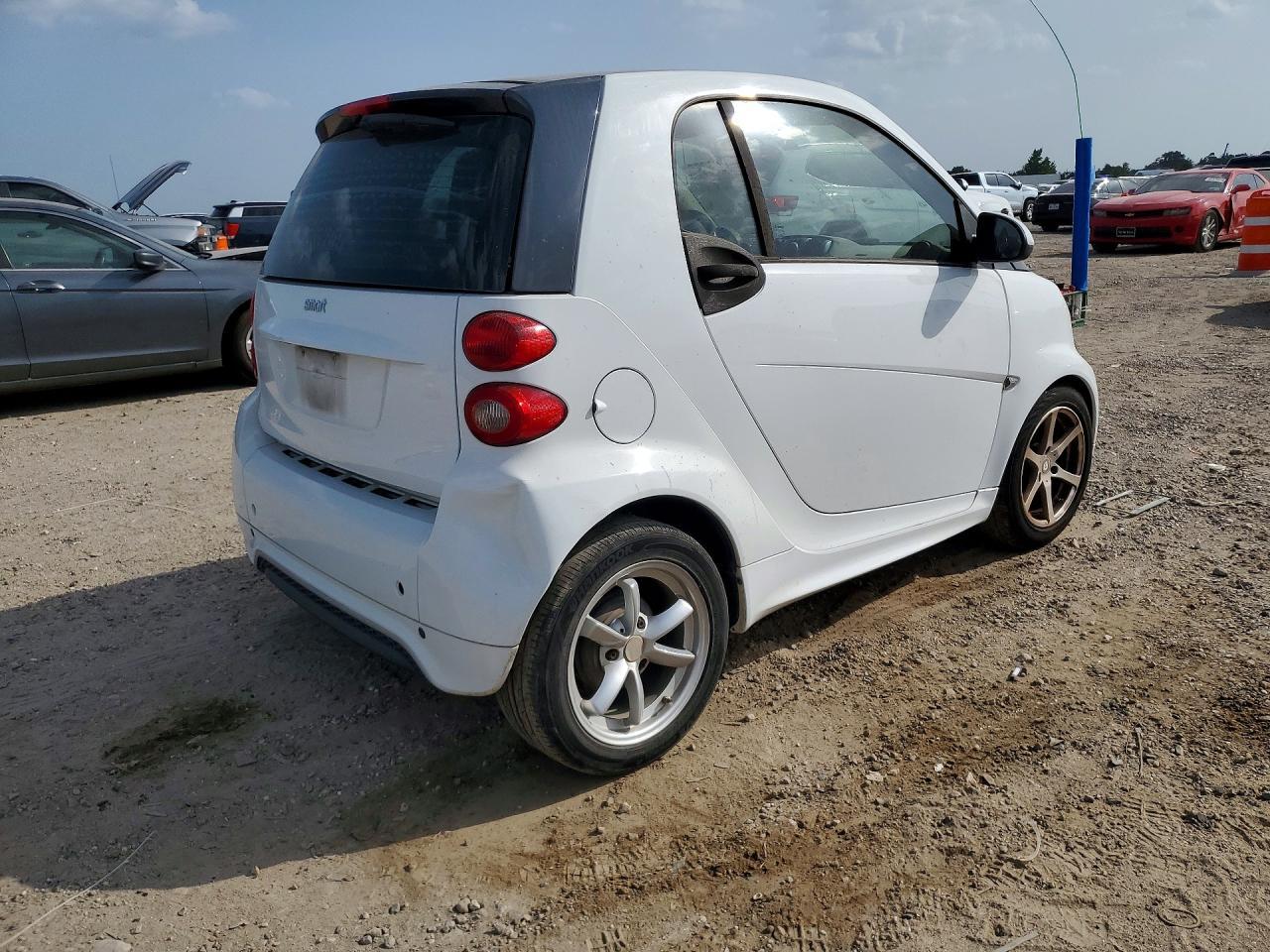 2015 Smart Fortwo Pure - Фото 3