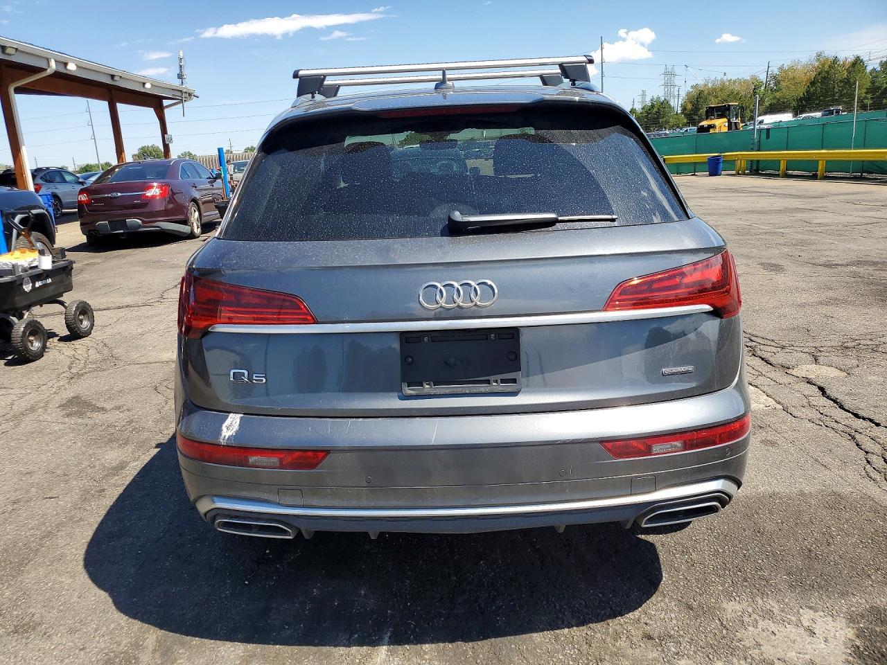 2021 Audi Q5 E Premium Plus - Фото 6