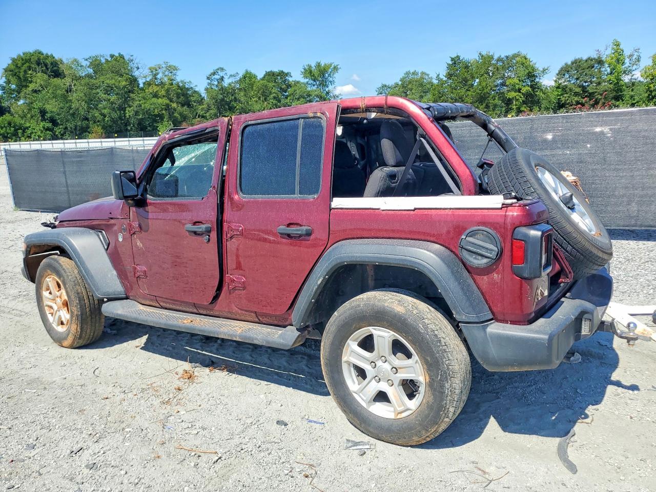 2022 Jeep Wrangler Unlimited Sport - Фото 2
