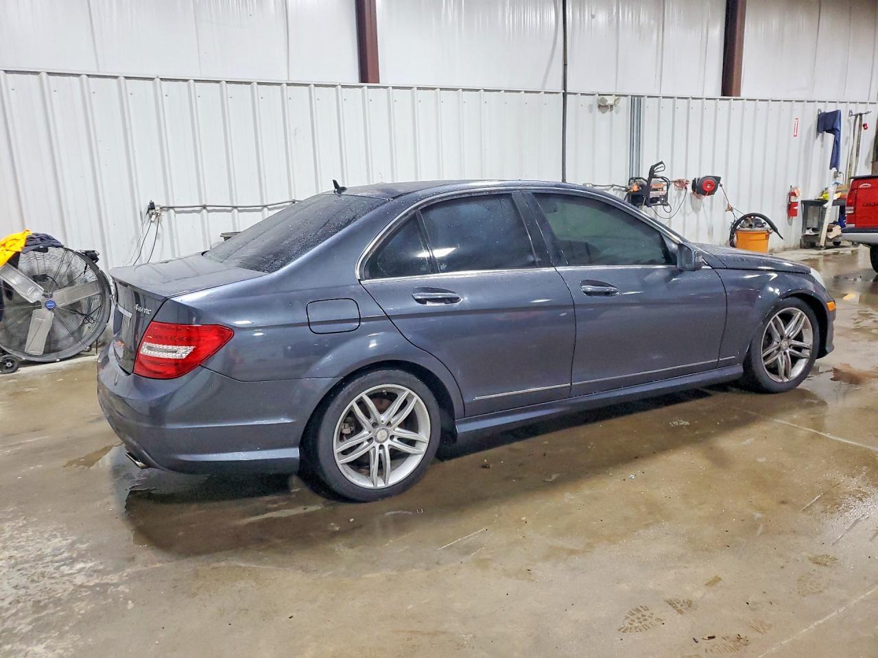 2013 Mercedes-Benz C 300 4Matic - Фото 3