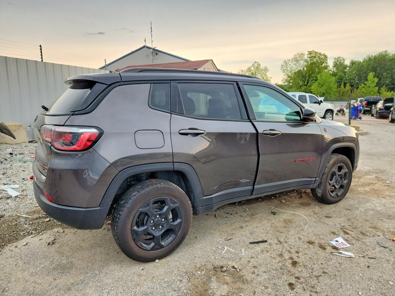 2024 Jeep Compass Trailhawk - Image 3