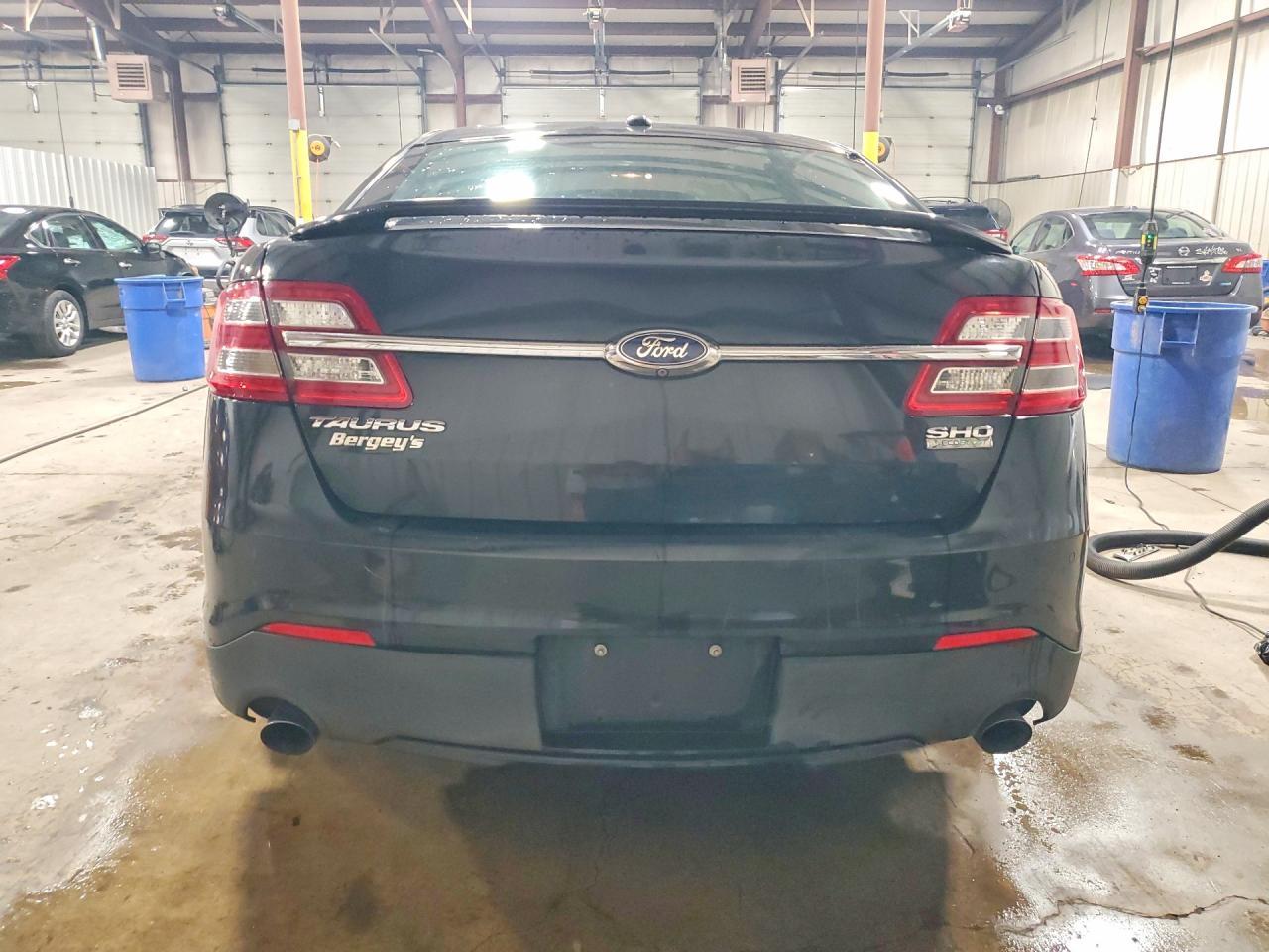 2013 Ford Taurus Sho - Фото 6